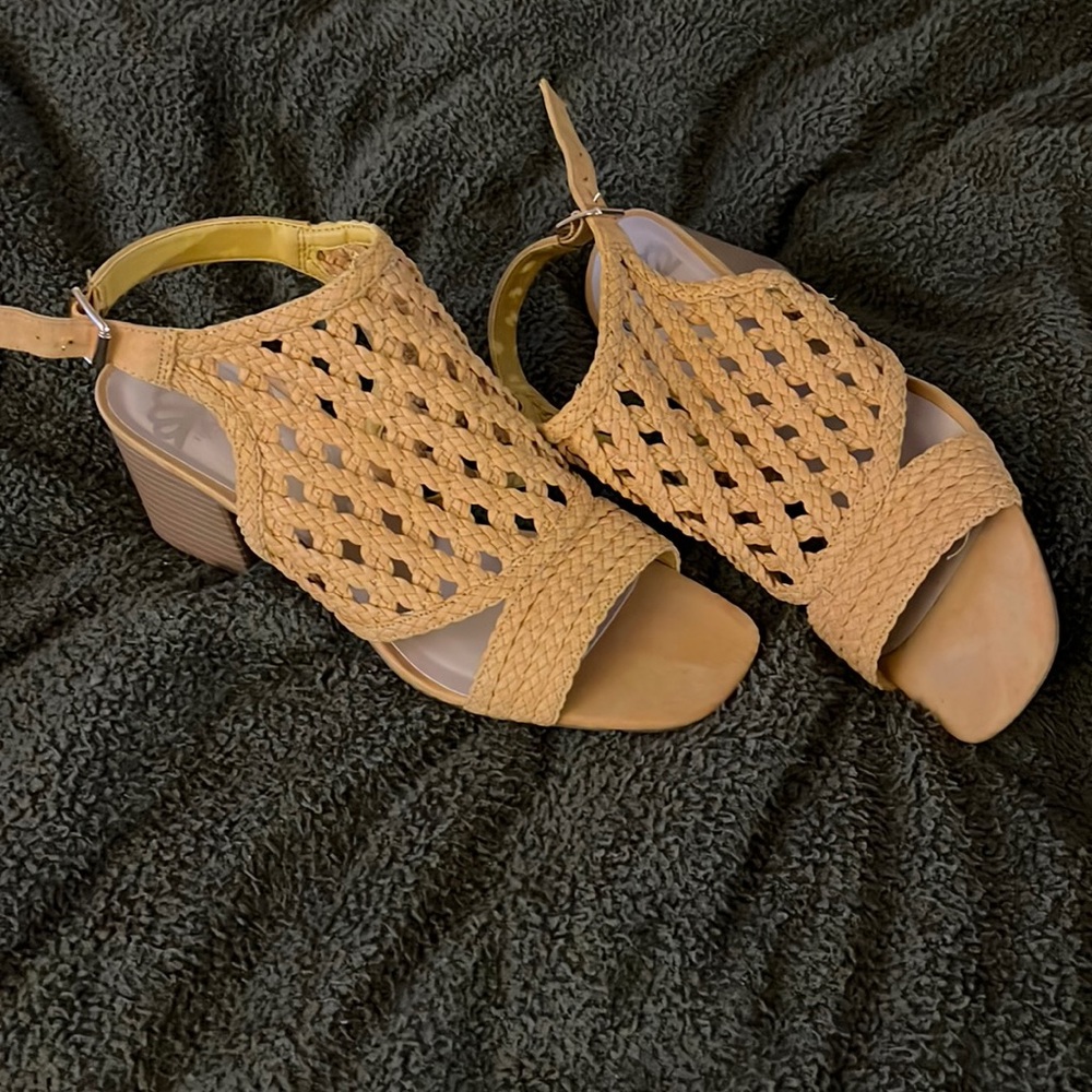 Woven sandal
